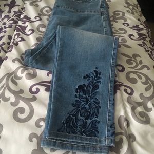 Women’s denim blue jegging